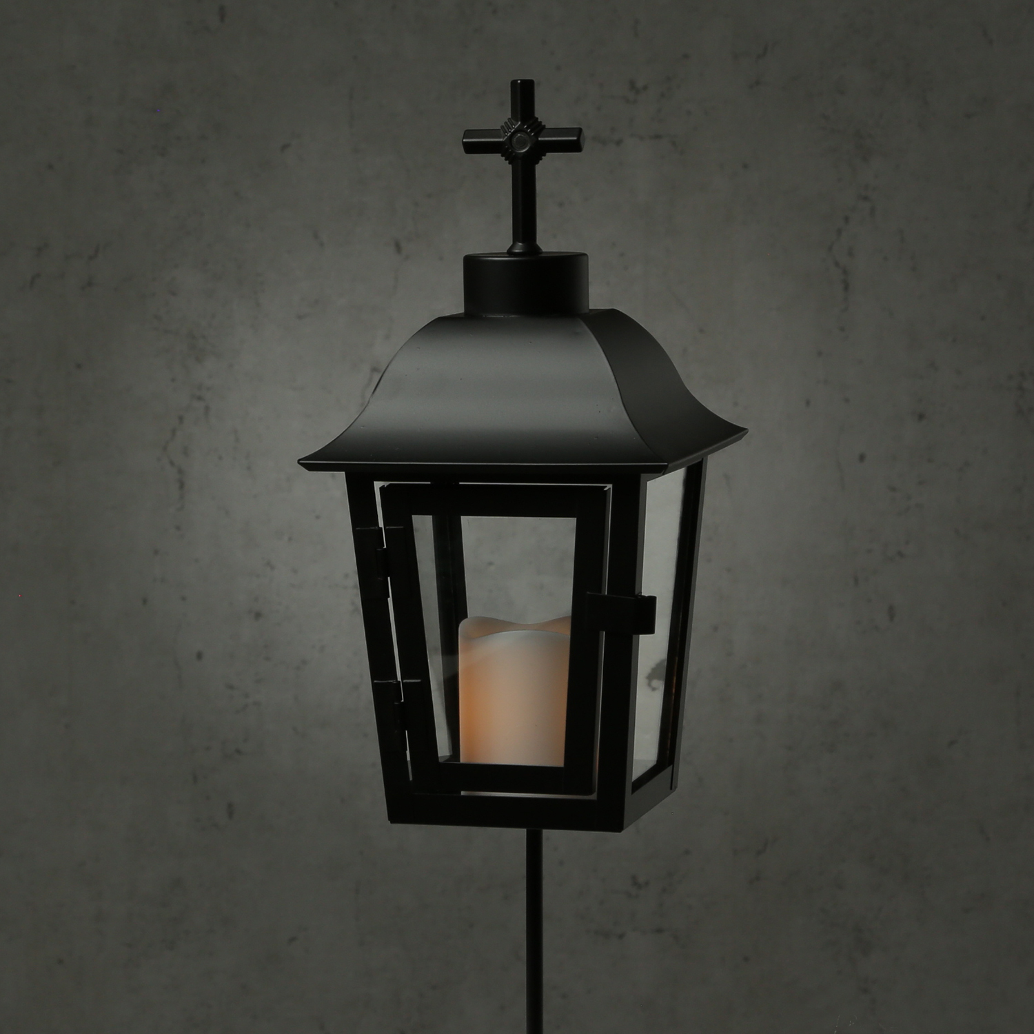 Grablaterne mit Mini LED Kerze - Grablampe mit 2 wechselbaren Spitzen/Erdspieß - H: 51cm - schwarz