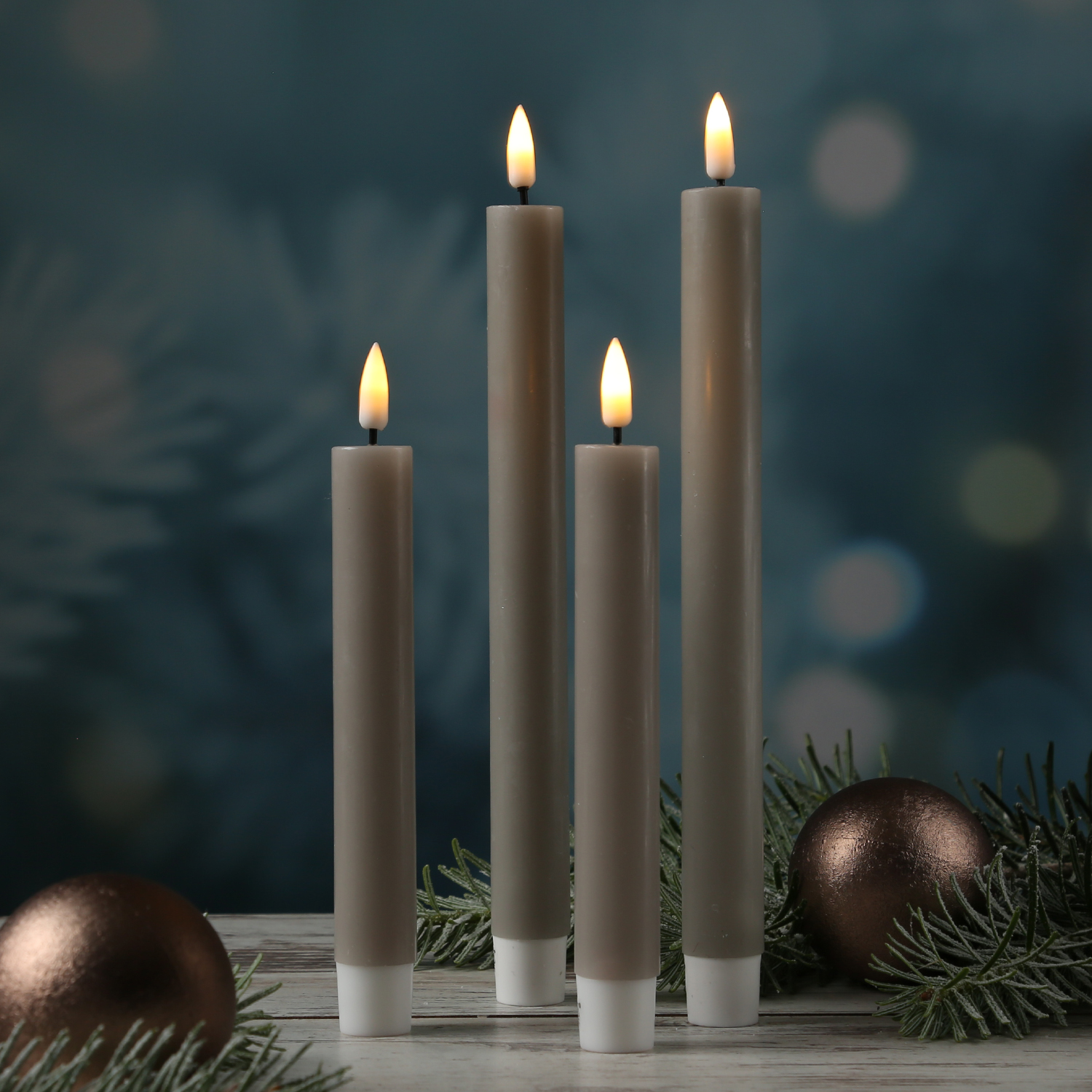 LED Stabkerzen MIA - Echtwachs - realistische 3D Flamme - H: 24cm - sand/taupe - 2 Stk LED Stabkerzen MIA - Echtwachs - realistische 3D Flamme - H: 24cm - sand/taupe - 2 Stk