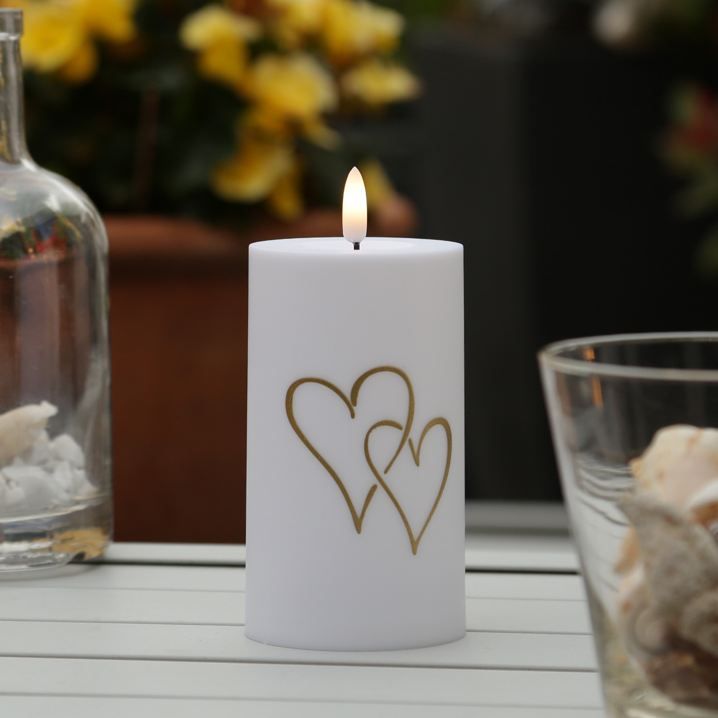 LED Kerzen goldene Herzen - Kunststoff - H: 15cm - D: 7cm - Timer/Sensor - Innen/Außen - 2er Set