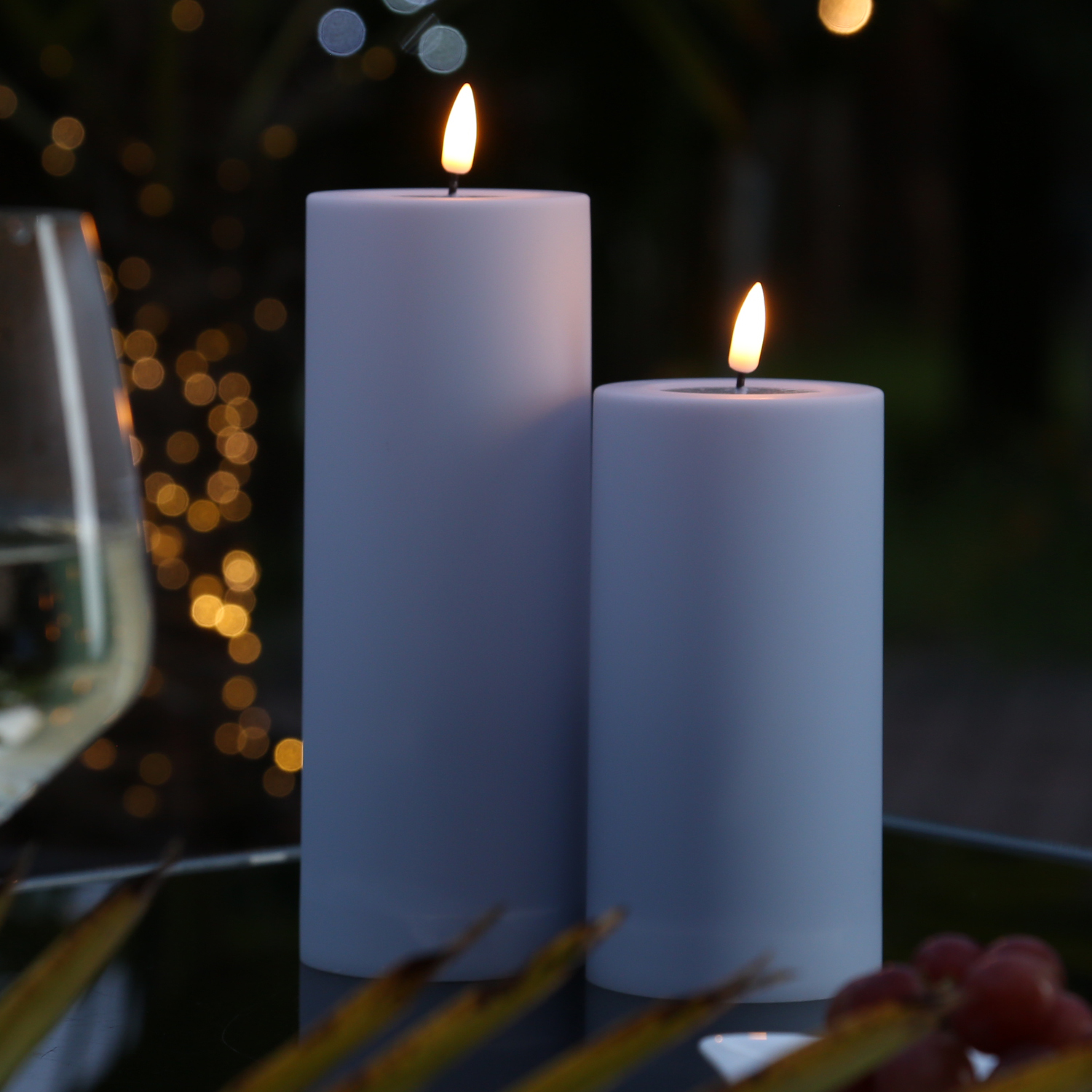 LED Stumpenkerze MIA - Kunststoff - realistische 3D Flamme - H: 20cm - outdoor - pastellblau LED Stumpenkerze MIA - Kunststoff - realistische 3D Flamme - H: 20cm - outdoor - pastellblau