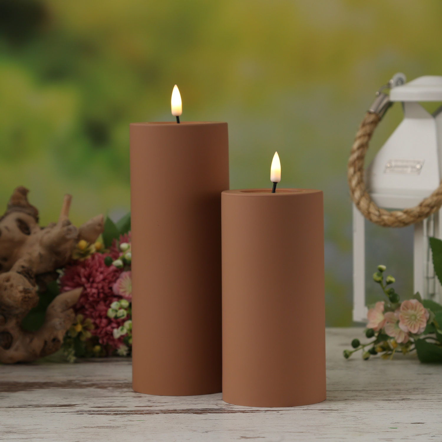 LED Stumpenkerze MIA - Kunststoff - 3D Flamme - H: 15cm - D: 7,5cm - für Außen - karamell LED Stumpenkerze MIA - Kunststoff - 3D Flamme - H: 15cm - D: 7,5cm - für Außen - karamell