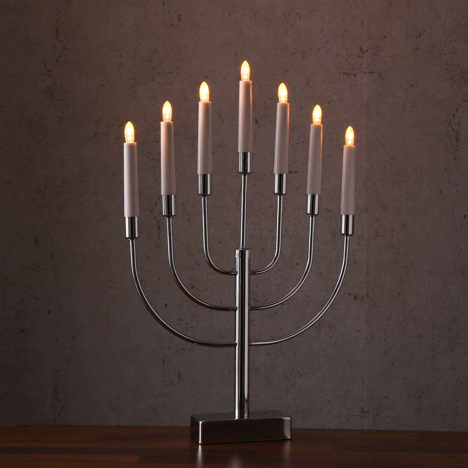 LED Kerzenleuchter - 7-flammig - warmweiße LED - H: 50cm - Batteriebetrieb - Timer - silber LED Kerzenleuchter - 7-flammig - warmweiße LED - H: 50cm - Batteriebetrieb - Timer - silber