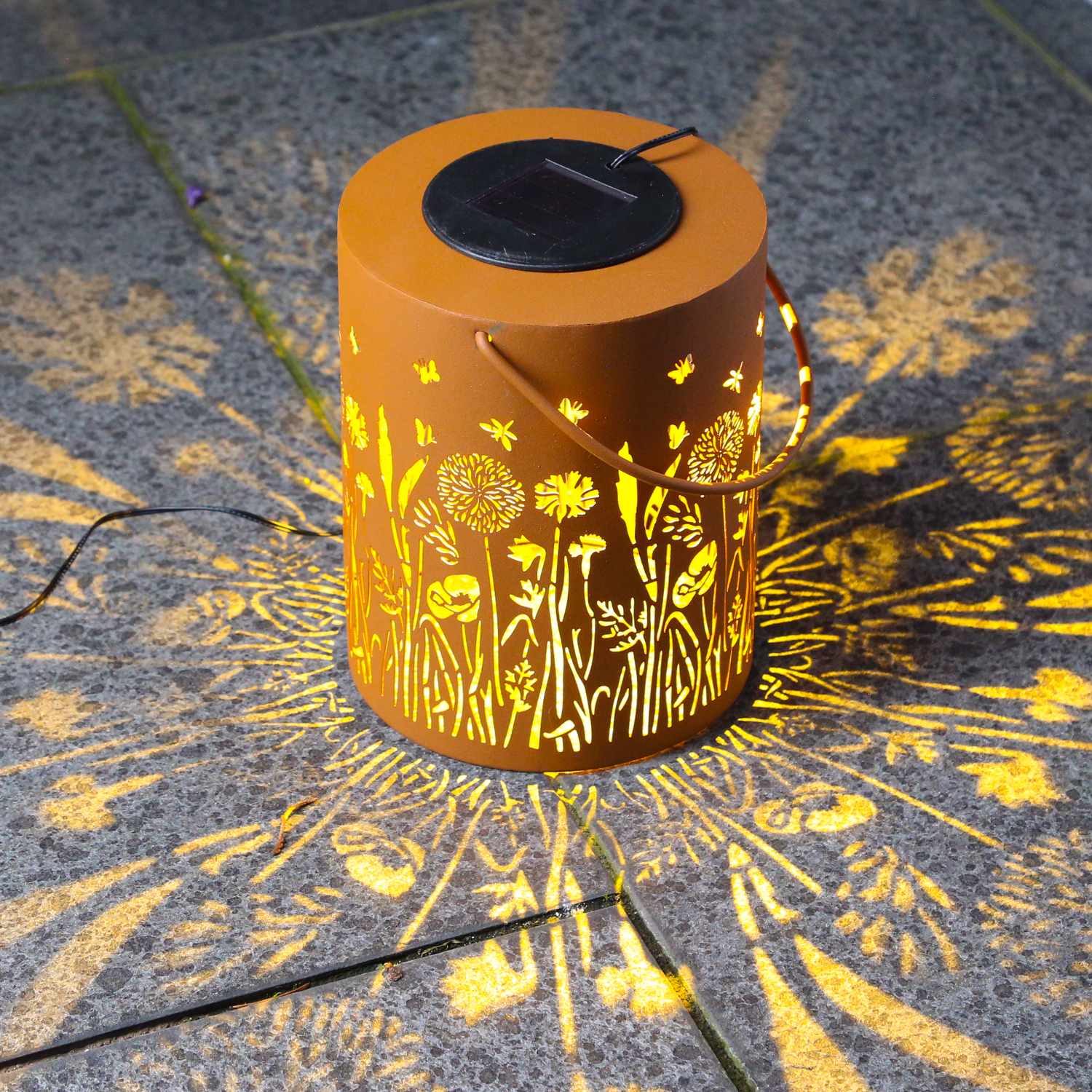 LED Solar Laterne Blumenwiese - hängend u. stehend - H: 18cm - Lichtsensor - rostbraun