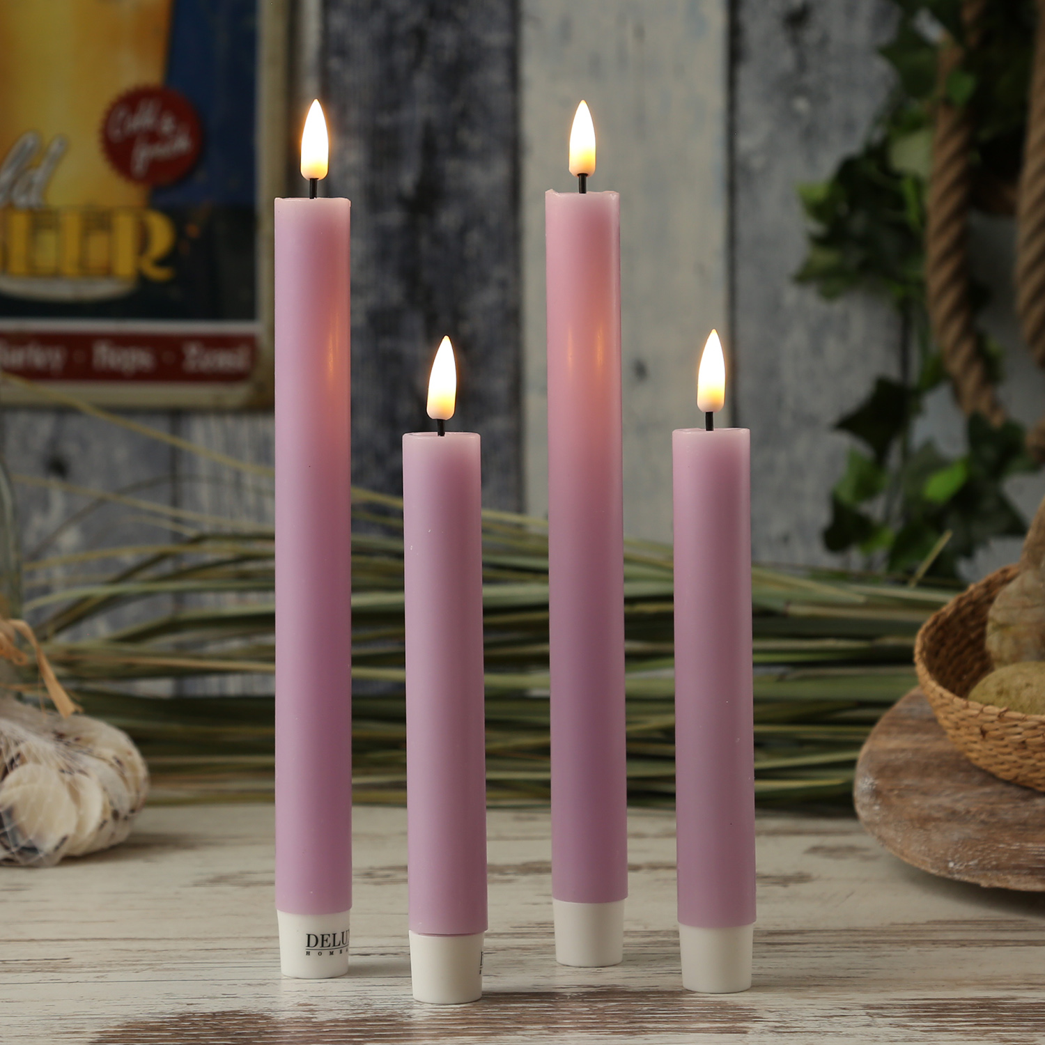 LED Stabkerzen MIA - Echtwachs - realistische 3D Flamme - H: 15cm - lavendel - 2 Stk LED Stabkerzen MIA - Echtwachs - realistische 3D Flamme - H: 15cm - lavendel - 2 Stk