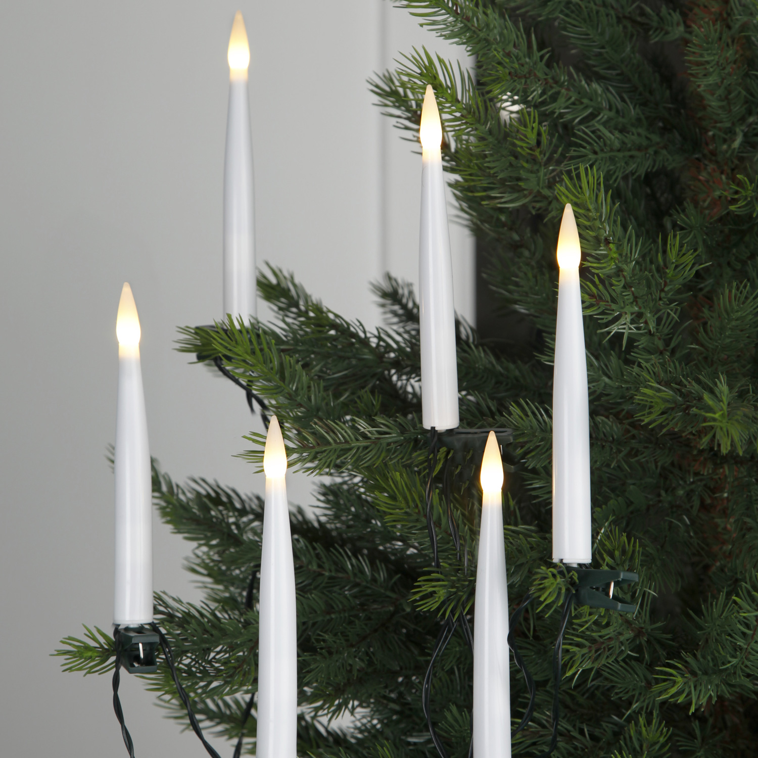 LED Kerzenlichterkette - Baumkerzenkette - 16 warmweiße LED - L: 7,5m - Batterie - Timer