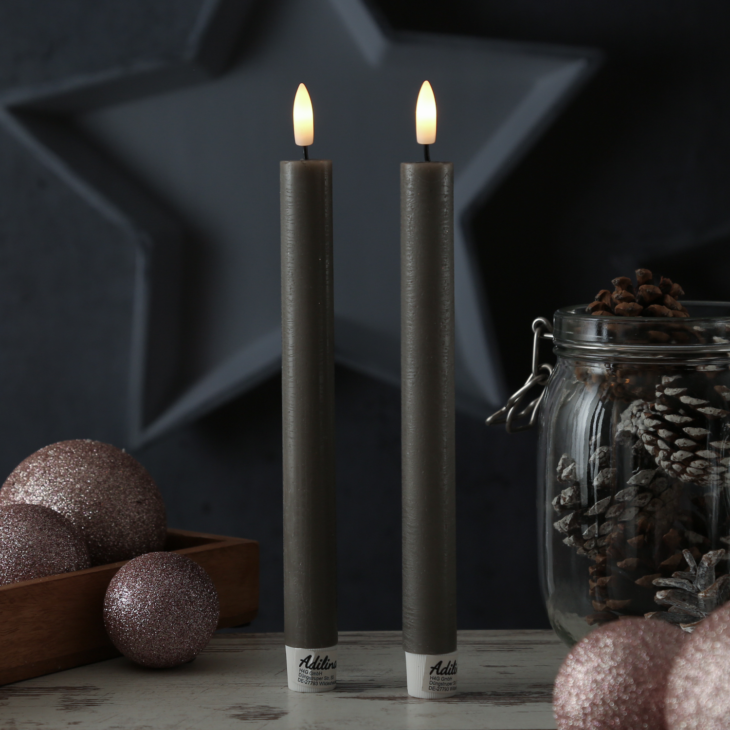LED Stabkerzen LINA - Rustik-Optik - Echtwachs - 3D Flamme - H: 24cm - Timer - grau - 2er Set