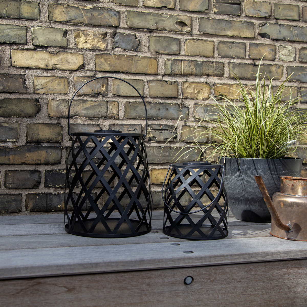 LED  Solar Laterne CALABRIA - warmweiße LED - H: 28cm - Dämmerungssensor - outdoor LED  Solar Laterne CALABRIA - warmweiße LED - H: 28cm - Dämmerungssensor - outdoor