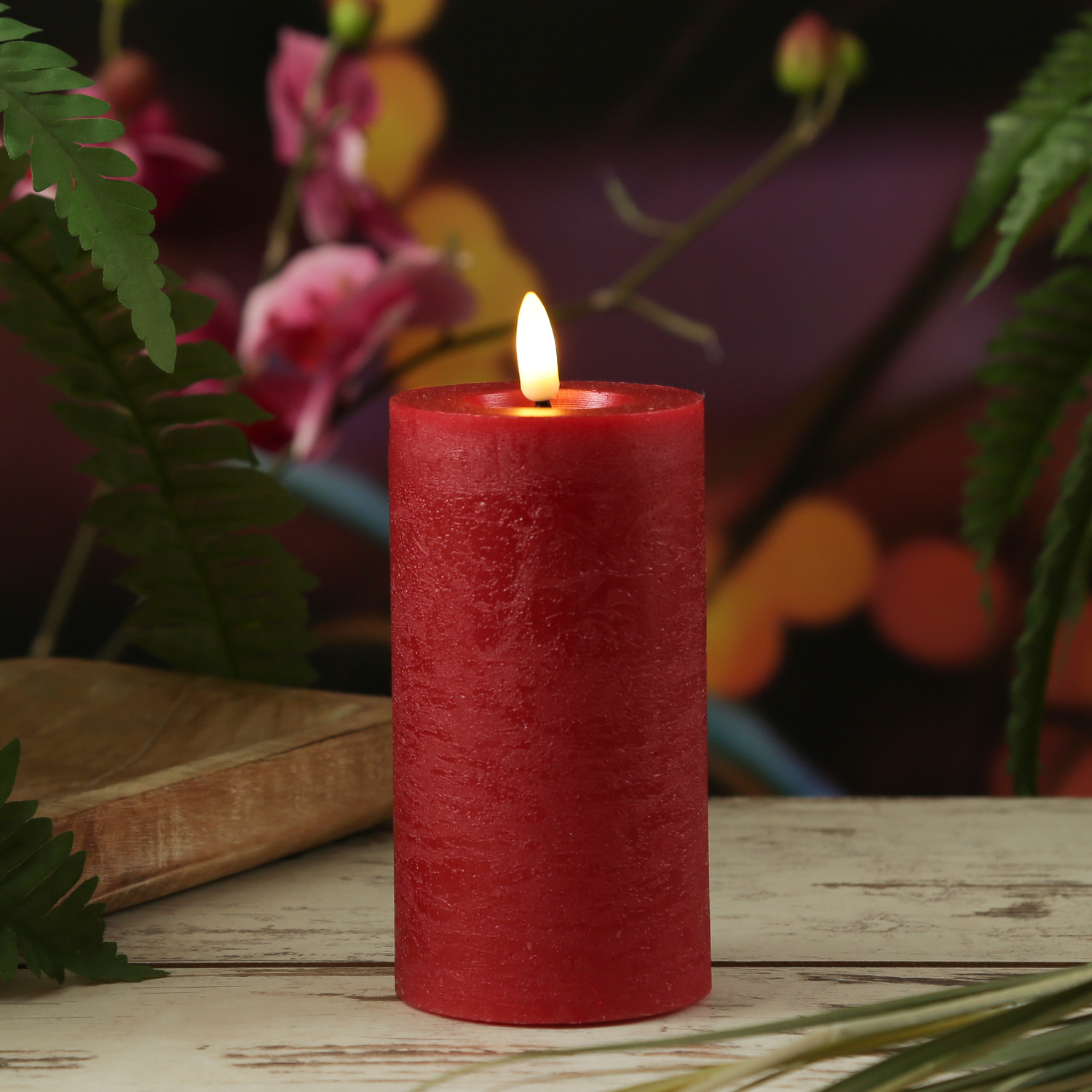 LED Kerze LINA - Rustik-Optik - Echtwachs - 3D Flamme - H: 15cm - D: 7cm - Timer - rot