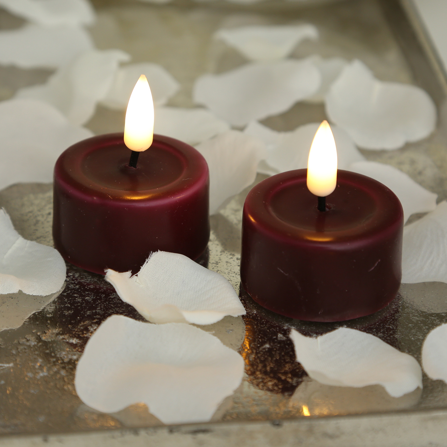 LED Teelichter MIA - Kunststoff - realistische 3D Flamme - D: 4,1cm - weinrot - 2 Stk. LED Teelichter MIA - Kunststoff - realistische 3D Flamme - D: 4,1cm - weinrot - 2 Stk.