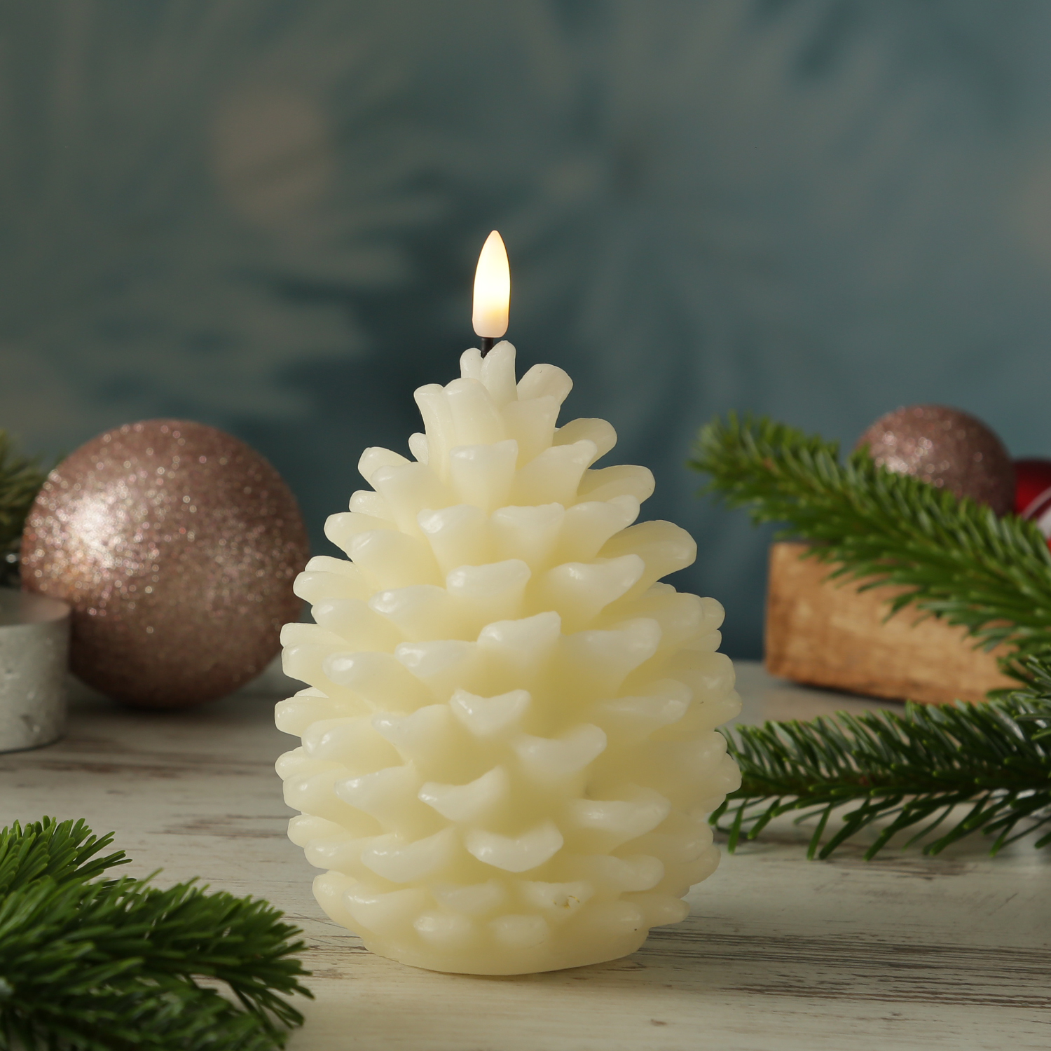2er-Set Flammenlose Tannenzapfen-LED-Kerzen – Batteriebetrieben, Mit Echter Wachshülle, 3D-Docht, 9,5 Cm Hoch – Ideal Als Weihnachts- Und Tischdekoration