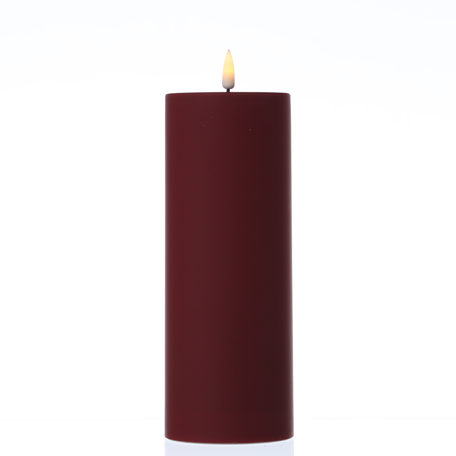 LED Stumpenkerze MIA - Kunststoff - realistische 3D Flamme - H: 20cm - f. Außen - bordeaux/dunkelrot LED Stumpenkerze MIA - Kunststoff - realistische 3D Flamme - H: 20cm - f. Außen - bordeaux/dunkelrot