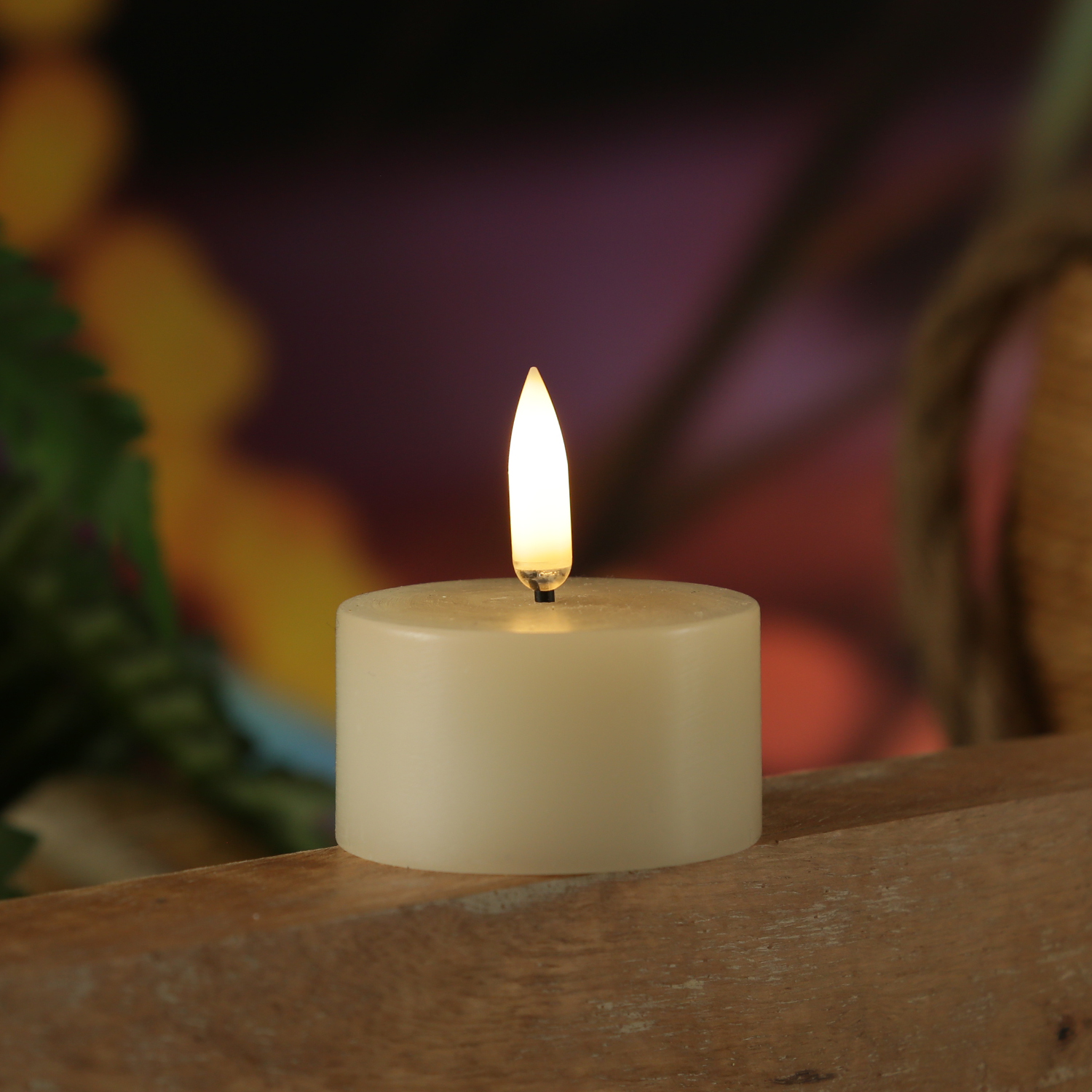 LED Teelicht THEA - realistische 3D Flamme - D- 5cm - H- 5-6cm - Timer - Batteriebetrieb - creme LED Teelicht THEA - realistische 3D Flamme - D- 5cm - H- 5-6cm - Timer - Batteriebetrieb - creme
