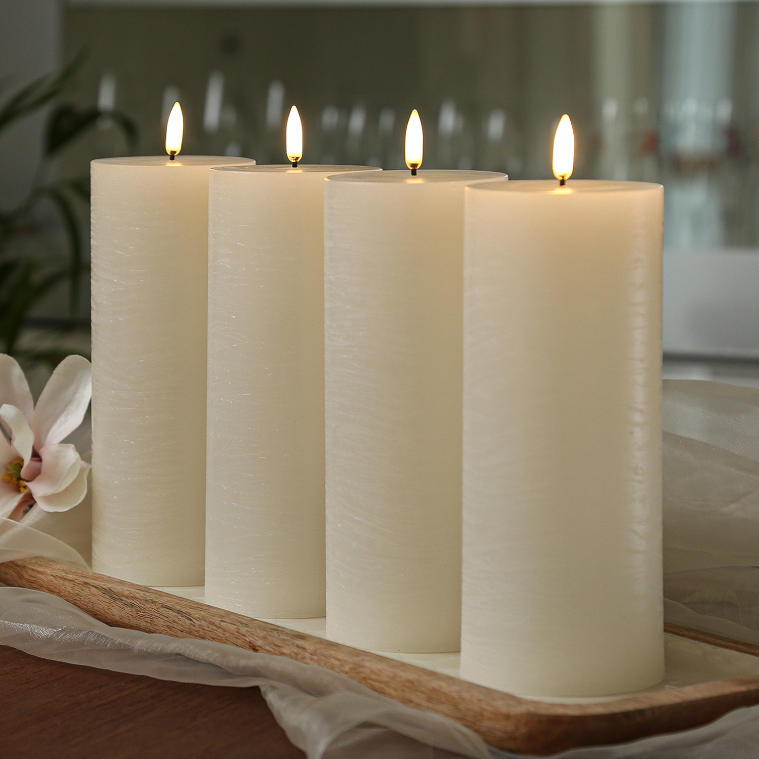 LED Kerzenset PIA - Rustik-Optik - H: 20cm - inkl. Batterien und Fernbedienung - creme - 4er Set LED Kerzenset PIA - Rustik-Optik - H: 20cm - inkl. Batterien und Fernbedienung - creme - 4er Set