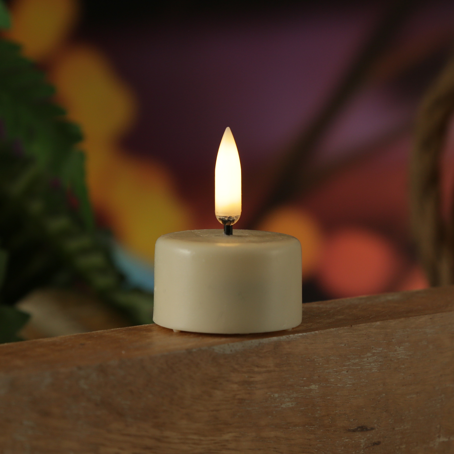 LED Teelicht THEA - realistische 3D Flamme - D: 4cm - Timer - Batteriebetrieb - creme LED Teelicht THEA - realistische 3D Flamme - D: 4cm - Timer - Batteriebetrieb - creme