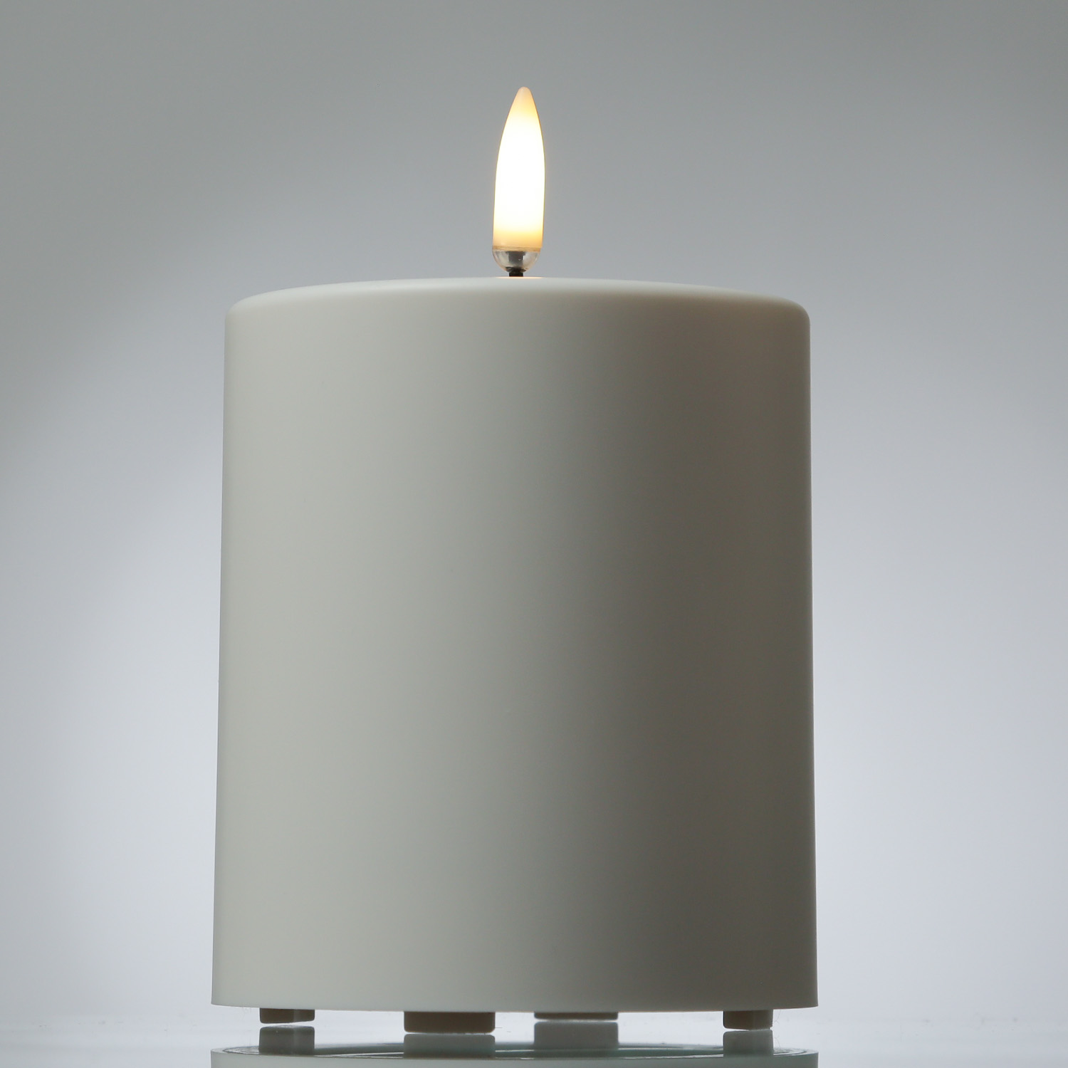 LED Kerze THEA - Kunststoff - Timer - H: 5cm - D: 8,4cm - bis zu 1000 Std.  - für Außen - weiß
