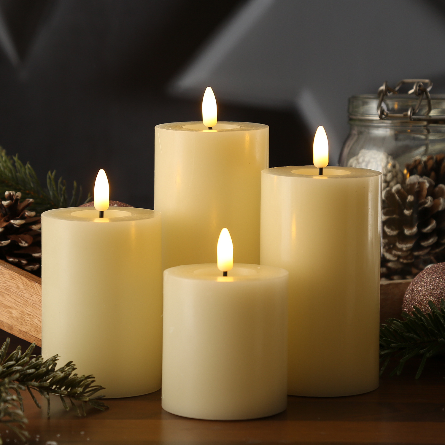 LED Kerzenset ELIA - Echtwachs Stumpenkerzen - 4 Größen - D: 7cm - Timer - creme