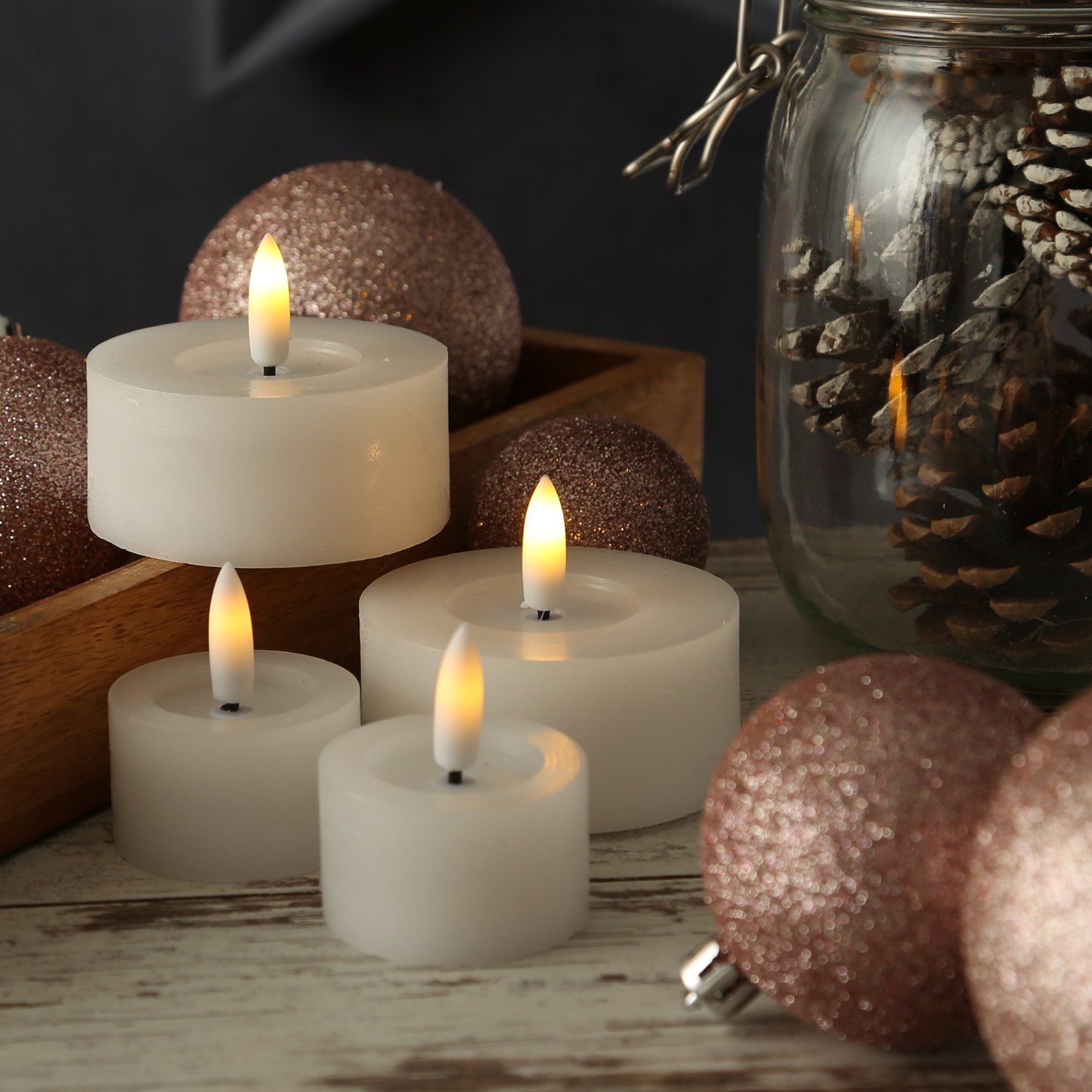 LED Maxi Teelichter LINA - Rustik-Optik - Echtwachs - Timer - D: 7cm - H: 6cm - weiß - 2 Stück
