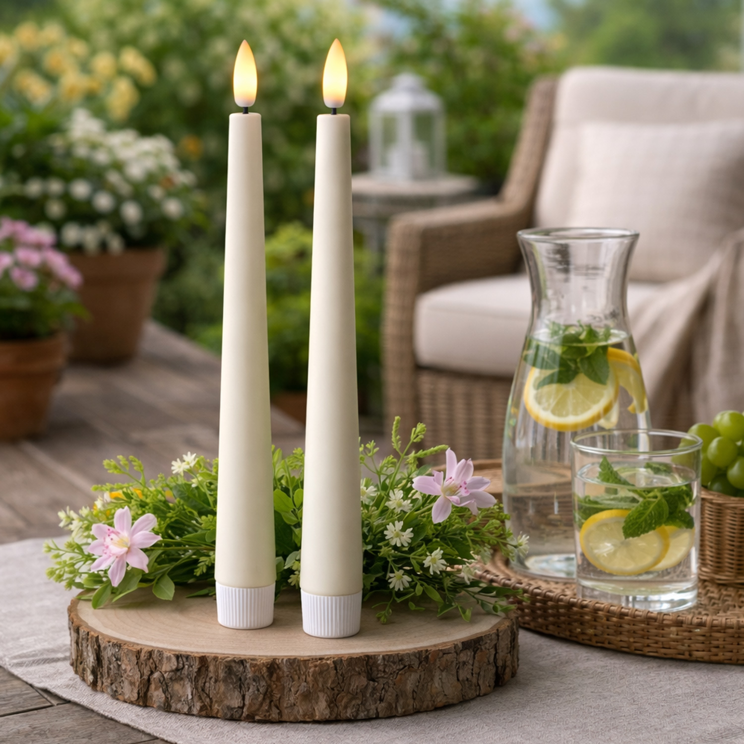 LED Stabkerzen - LED Tafelkerzen aus Kunststoff - H: 25,5cm - Timer - für Innen/Außen