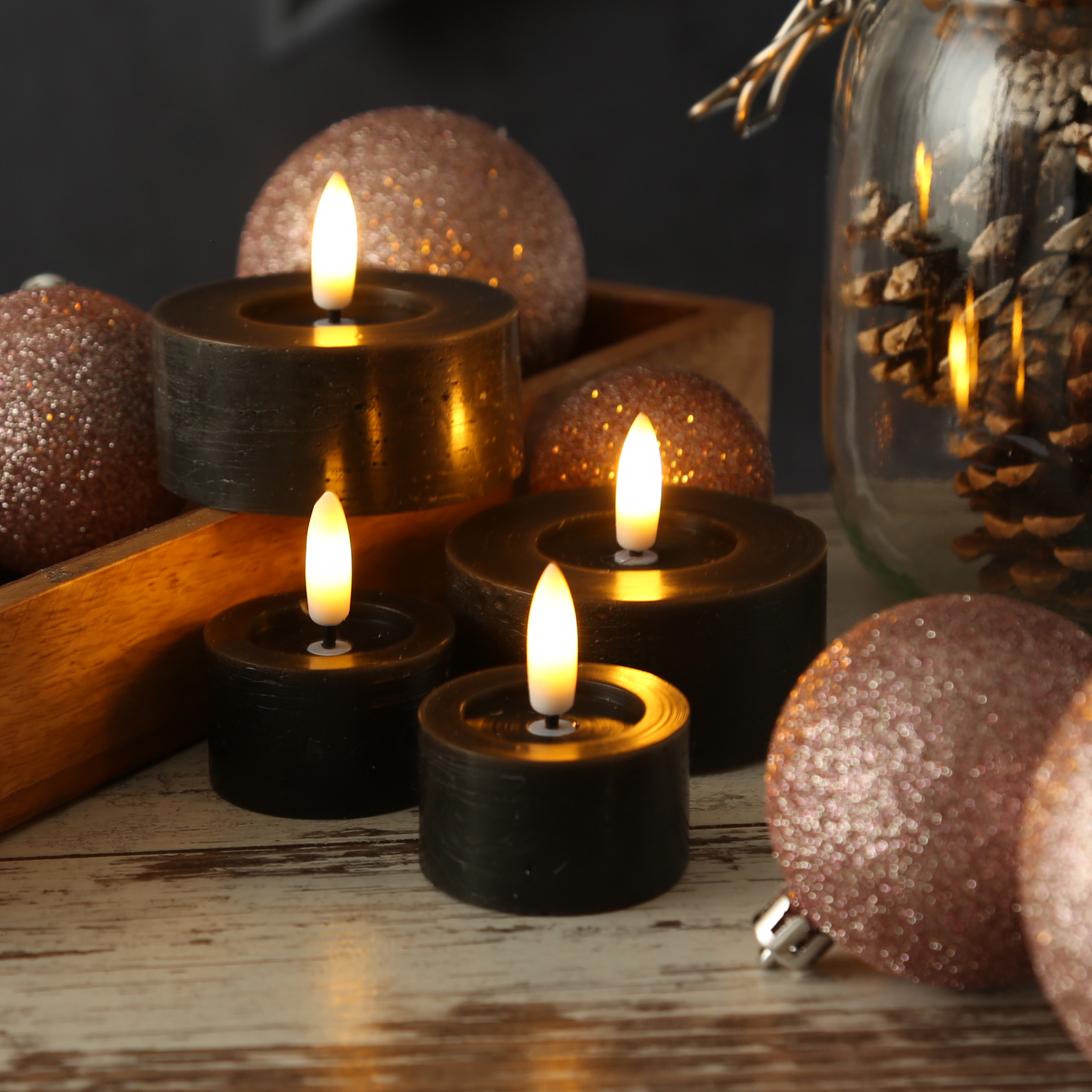 LED Maxi Teelichter LINA - Rustik-Optik - Echtwachs - Timer - D: 7cm - H: 6cm - schwarz - 2 Stück