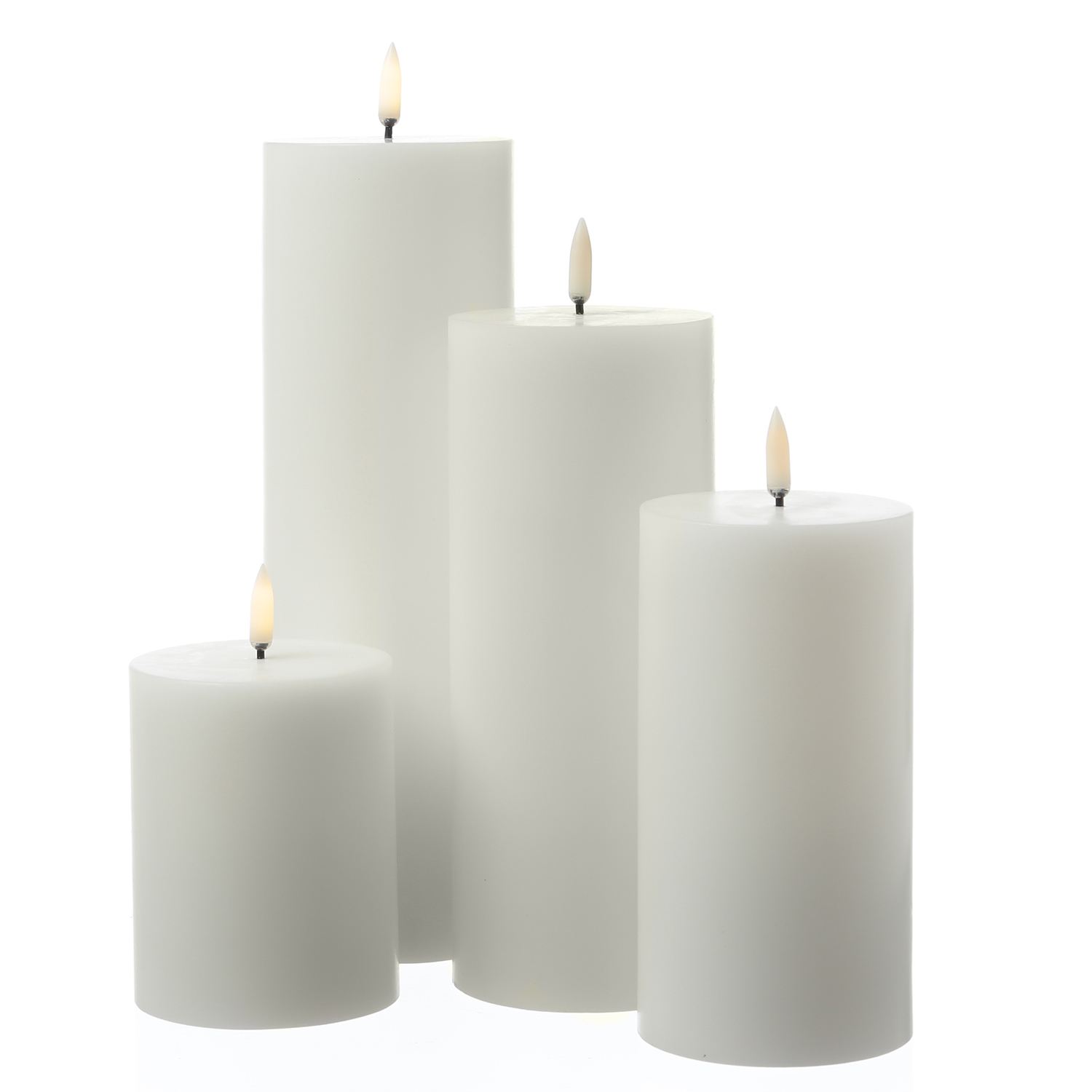 LED Kerze THEA - Echtwachs - 3D Flamme - H: 10cm - D: 7,8cm - Timer - bis zu 1000 Std. - weiß LED Kerze THEA - Echtwachs - 3D Flamme - H: 10cm - D: 7,8cm - Timer - bis zu 1000 Std. - weiß