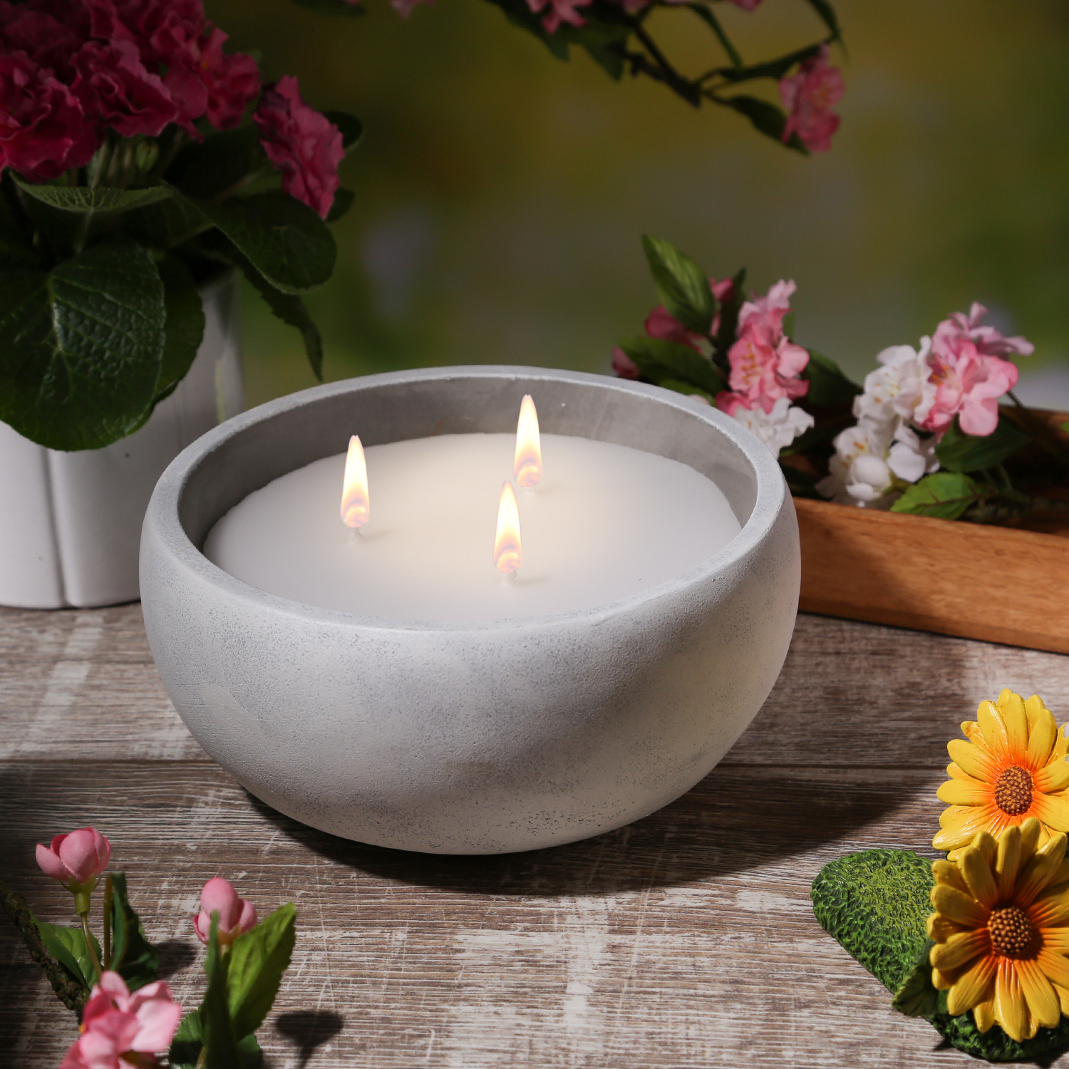 Duftkerze CITRONELLA - Echtwachs Outdoorkerze in Betonschale mit Deckel - 3-Docht - D: 20cm - grau