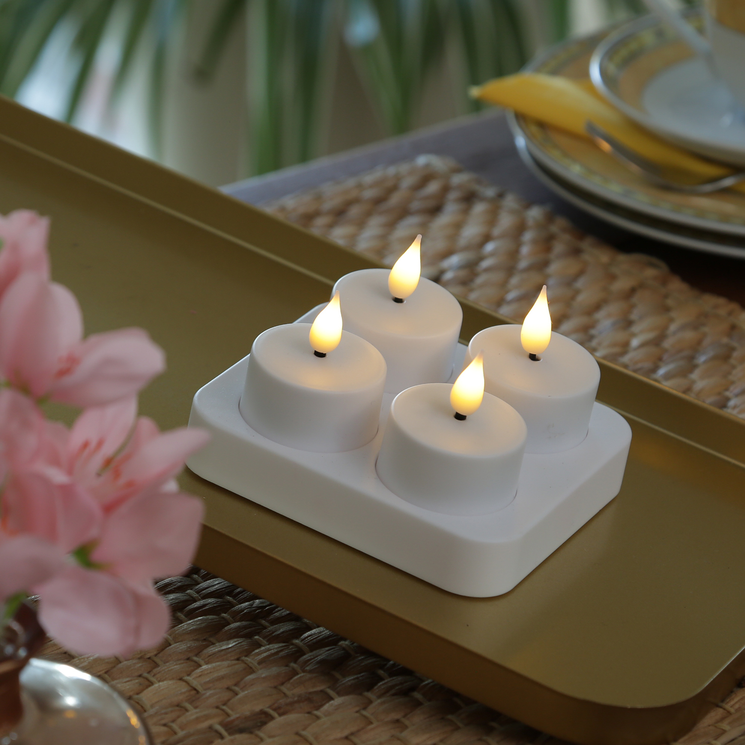 LED Teelichter MIA - Echtwachs - realistische 3D Flamme - D: 4,1cm - mit Batterien - weiß