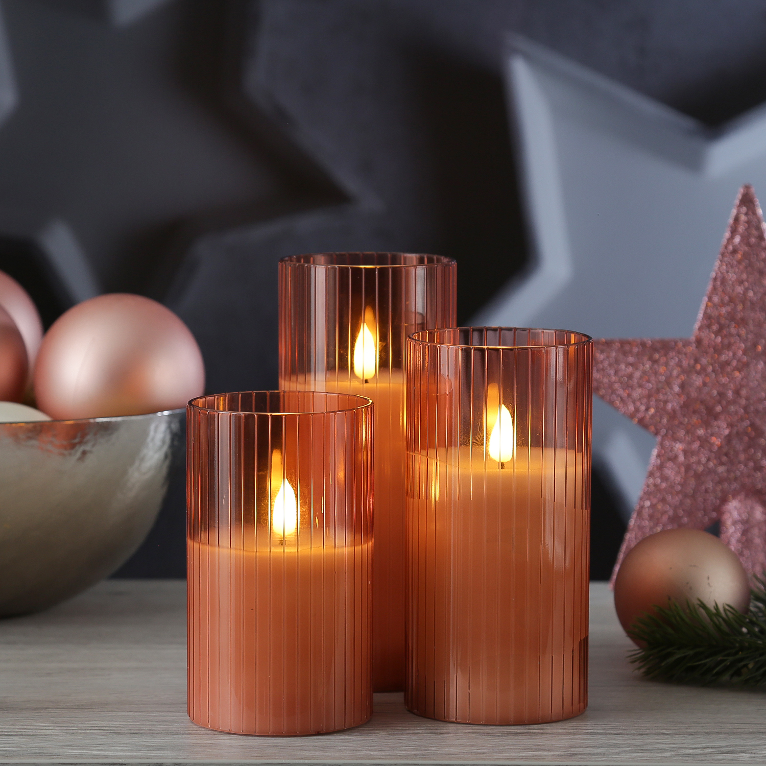 LED Kerze im Glas - Windlicht - Echtwachs - 3D Flamme - Timer - H: 17,5cm - D: 7,5cm - rosa LED Kerze im Glas - Windlicht - Echtwachs - 3D Flamme - Timer - H: 17,5cm - D: 7,5cm - rosa