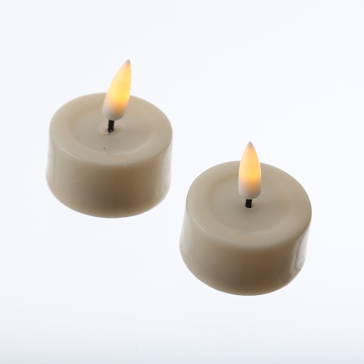 LED Teelichter MIA - Echtwachs - realistische 3D Flamme - Batteriebetrieb - D: 4,1cm - creme - 2 Stück LED Teelichter MIA - Echtwachs - realistische 3D Flamme - Batteriebetrieb - D: 4,1cm - creme - 2 Stück