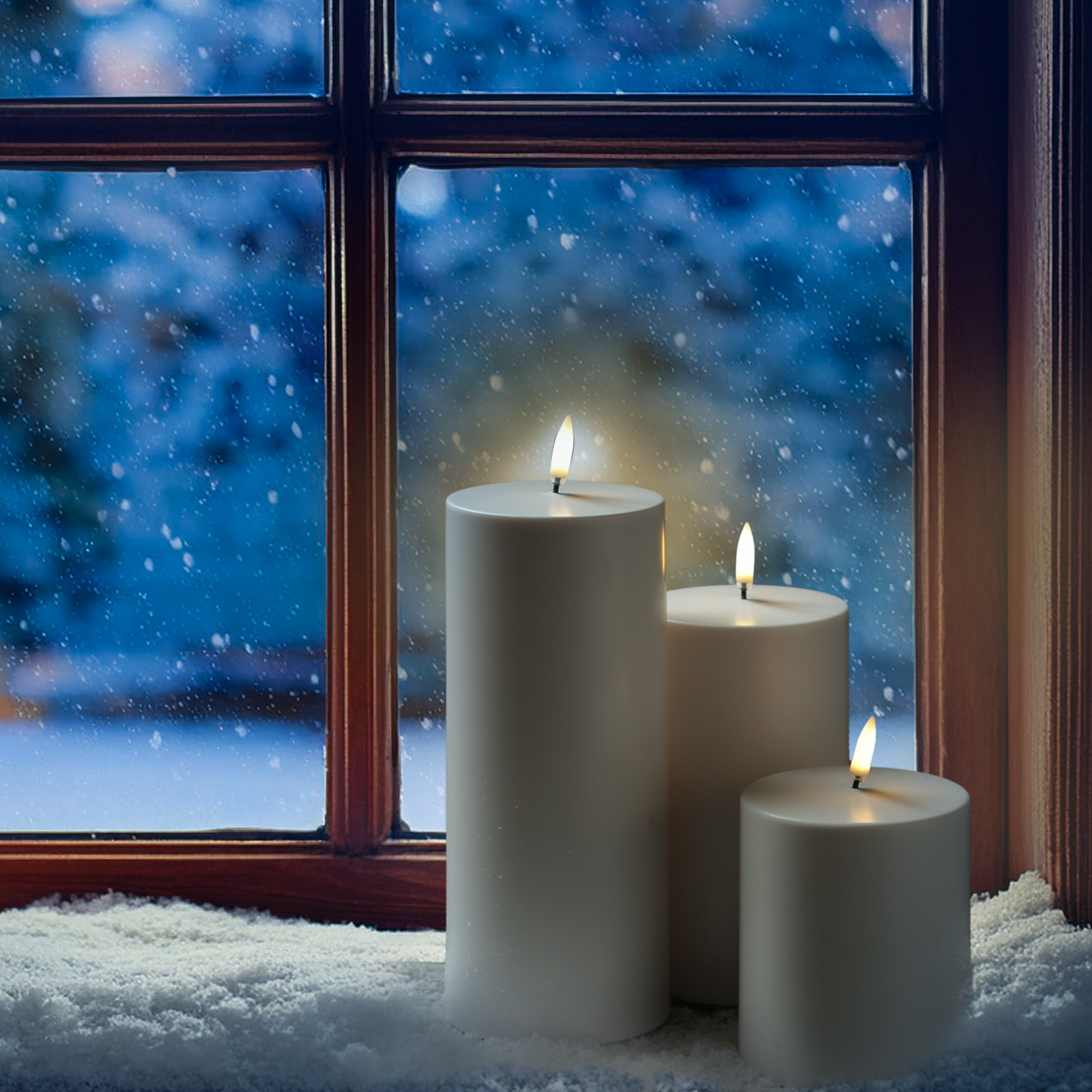 LED Kerzenset THEA - Kunststoff - 3 Größen - inkl. Batterien/Fernb. - bis zu 2500 Std. - für Außen LED Kerzenset THEA - Kunststoff - 3 Größen - inkl. Batterien/Fernb. - bis zu 2500 Std. - für Außen