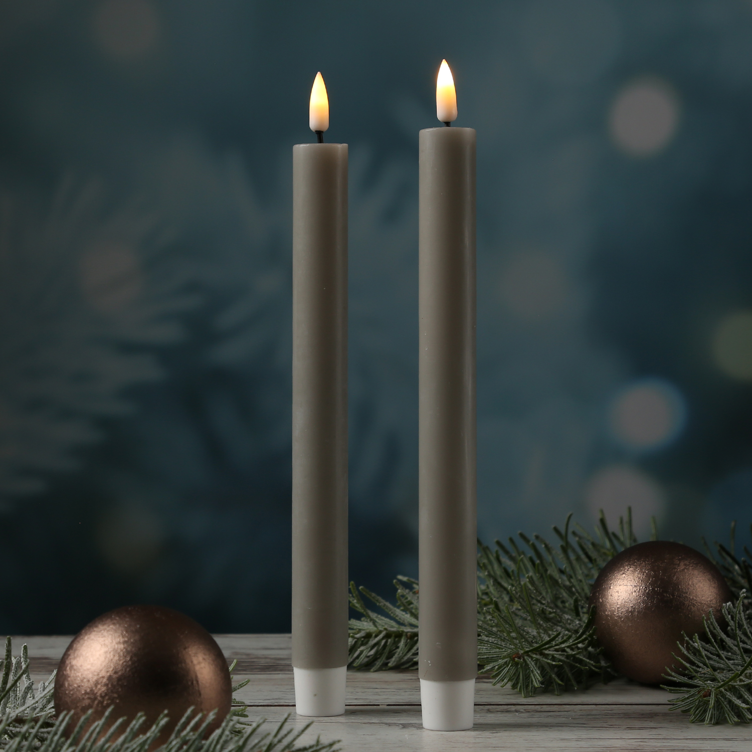 LED Stabkerzen MIA - Echtwachs - realistische 3D Flamme - H: 24cm - sand/taupe - 2 Stk LED Stabkerzen MIA - Echtwachs - realistische 3D Flamme - H: 24cm - sand/taupe - 2 Stk