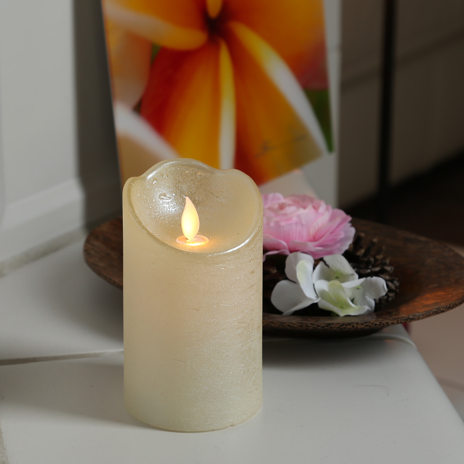 LED Kerze M-TWINKLE - Echtwachs - mechanisch bewegte Flamme - H: 12,5cm - Timer - creme glänzend LED Kerze M-TWINKLE - Echtwachs - mechanisch bewegte Flamme - H: 12,5cm - Timer - creme glänzend