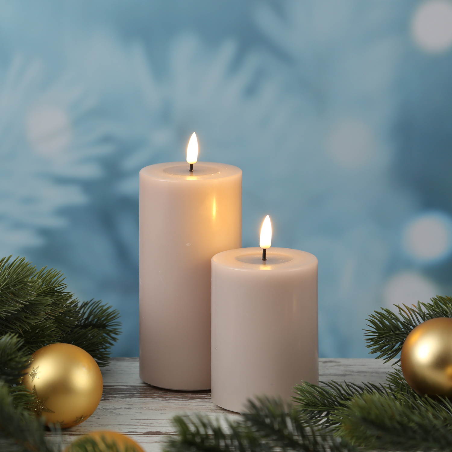 LED Stumpenkerze MIA - Echtwachs - realistische 3D Flamme - H: 15cm - D: 7,5cm - altrosa LED Stumpenkerze MIA - Echtwachs - realistische 3D Flamme - H: 15cm - D: 7,5cm - altrosa