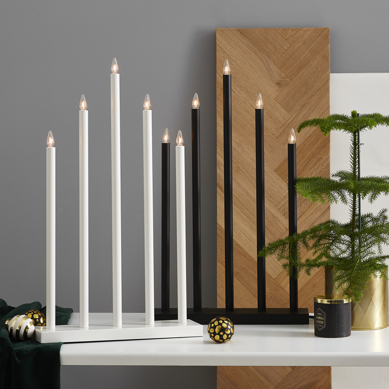 Fensterleuchter "Holy" - 5flammig - warmweiße Glühlampen - H: 64cm - Schalter - Schwarz